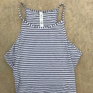 Lululemon stripped crop top Size 8